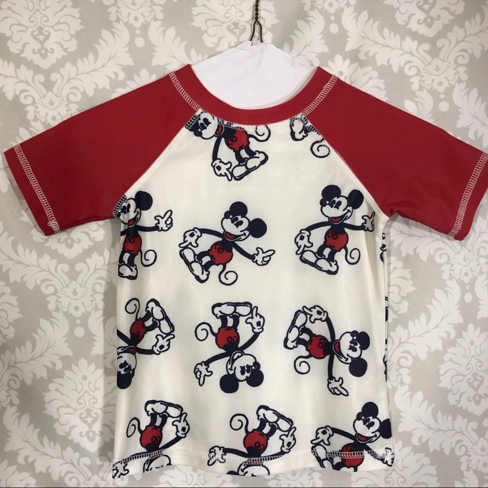 New Disney Rash Guard 3T